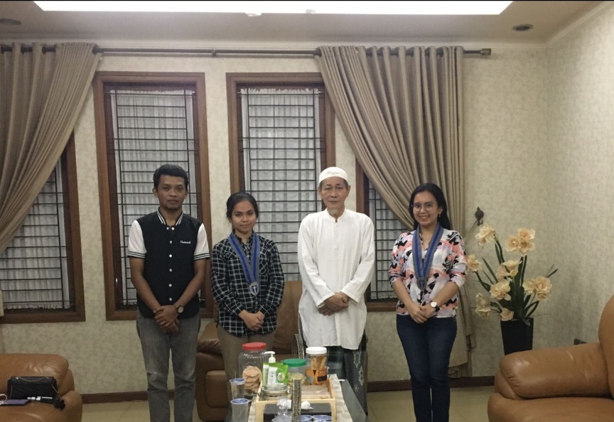 GMKI dan GAMKI  Cabang Serang Kompak Silaturahmi dengan Haji Embay Mulya Syarief Tokoh Masyarakat Cilegon