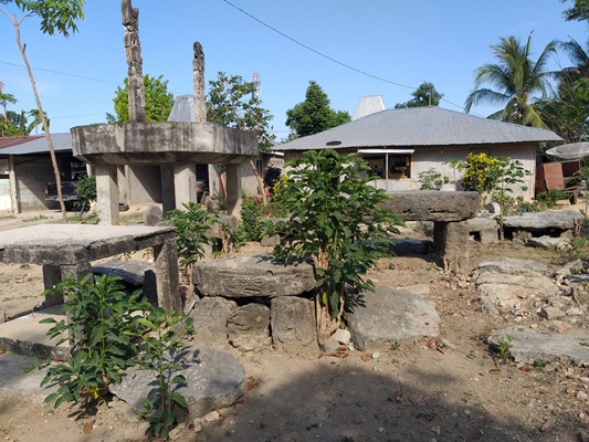 Kampung Raja Prailiu Kambata Sebuah Pertemuan Antara Budaya dan Kekristenan di Sumba Timur